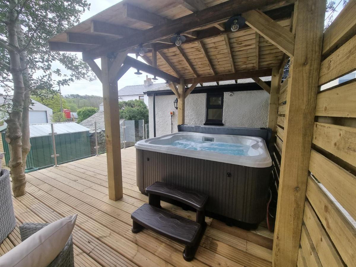 Luxurious Cottage With Hot Tub, Lake District Duddon Exterior photo