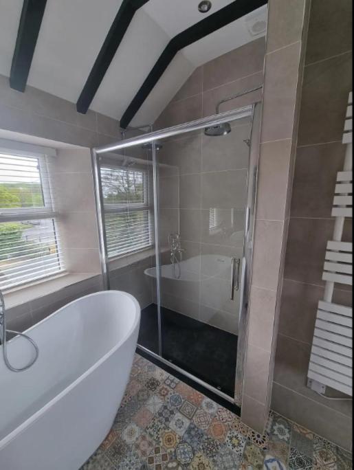 Luxurious Cottage With Hot Tub, Lake District Duddon Exterior photo
